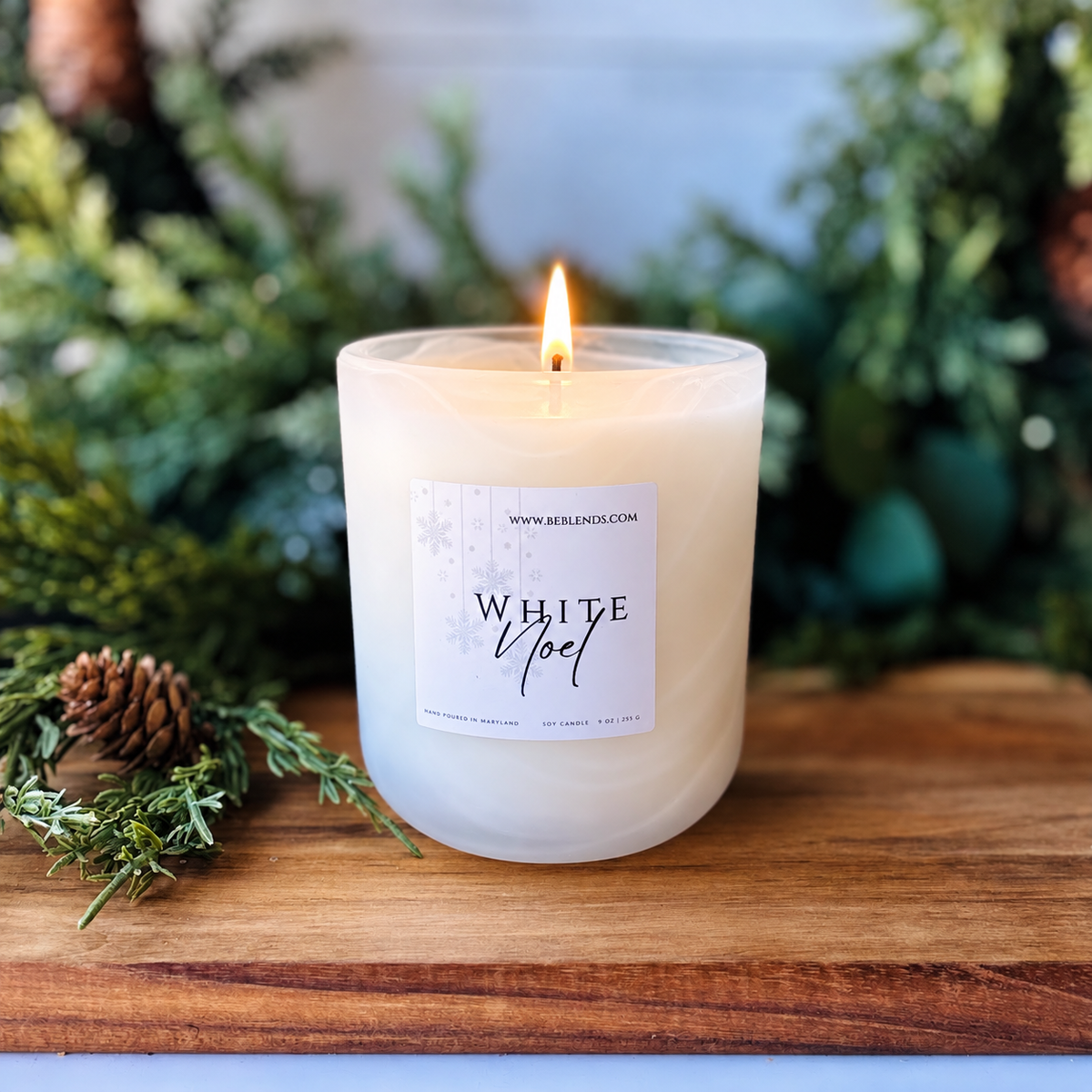 White Noel Soy Candle | Christmas Tree & Christmas Cookie